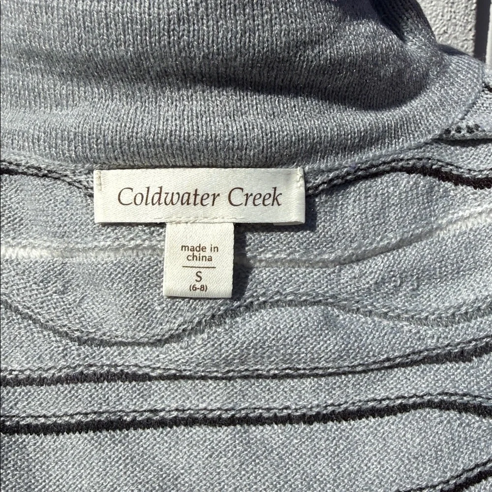 Coldwater Creek Gray and Black Wavy Stripe Cardigan - Picture 4 of 7